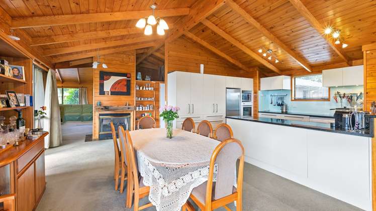 76 Brick Bay Drive Sandspit_10