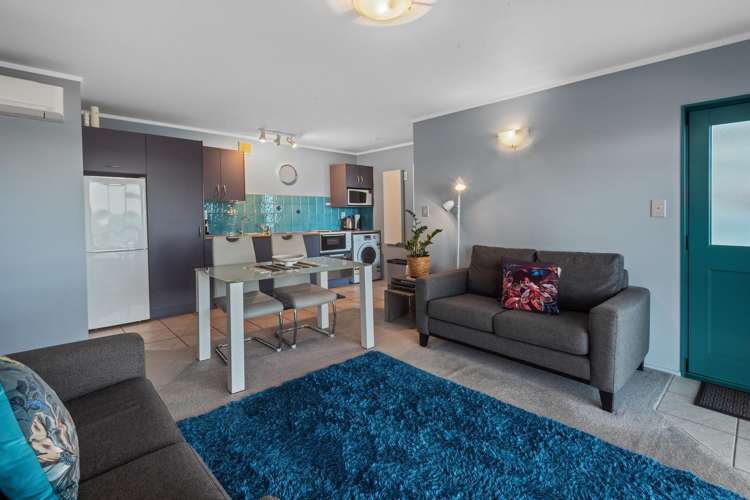 184 Beach Road Onerahi_25