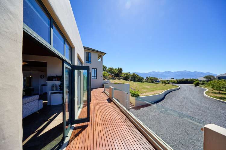 306 Scarborough Street Kaikoura_36