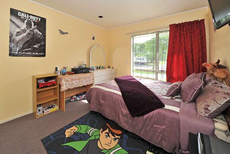 3 Gairloch Place Wattle Downs_9