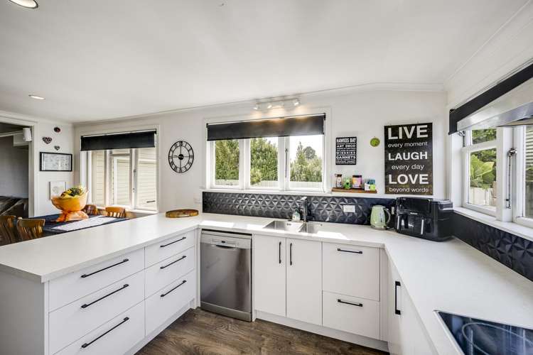 15a Devon Street Taradale_6