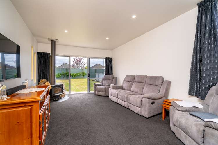 44 Bush Road Mosgiel_7