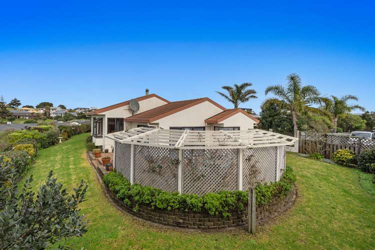 17 The Glebe Coastlands_25