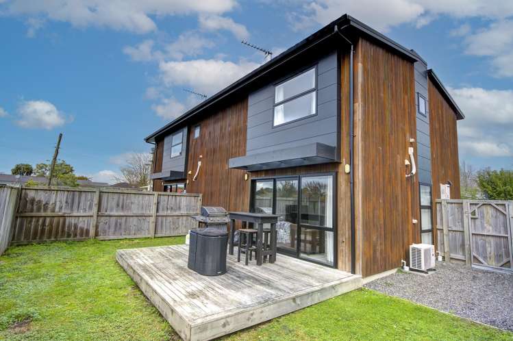 2/3 Elmira Avenue_3