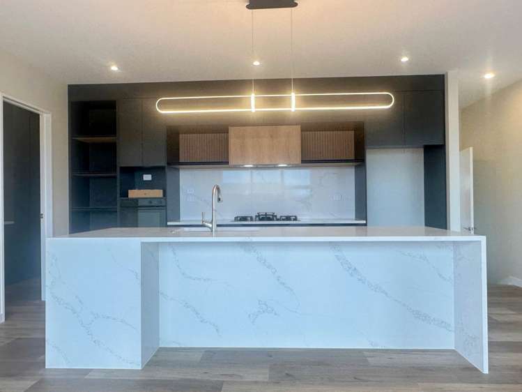 35 Tukutata Crescent_5