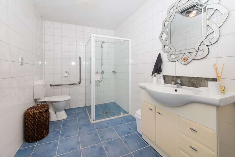 22b Charlenne Close Ranui_10