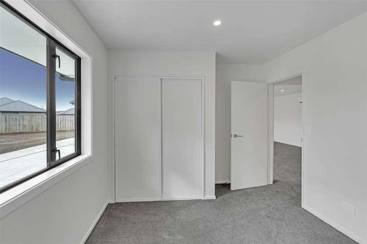 19 Silverstone Loop Rolleston_10