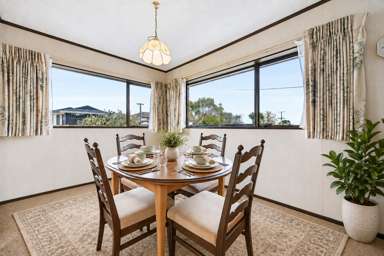 1/15 Toroa Street_4