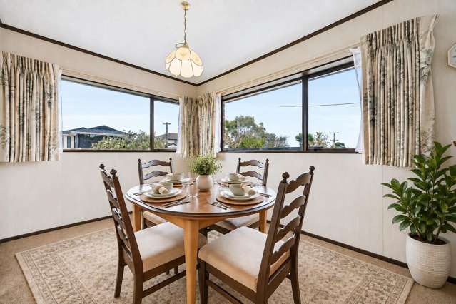1/15 Toroa Street Torbay_4