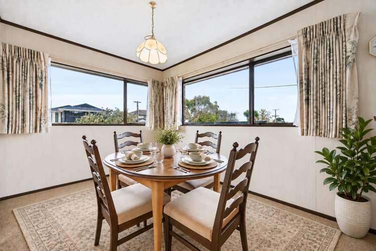 1/15 Toroa Street Torbay_4