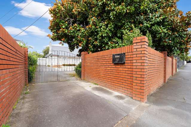 232 Lake Road Hauraki_1