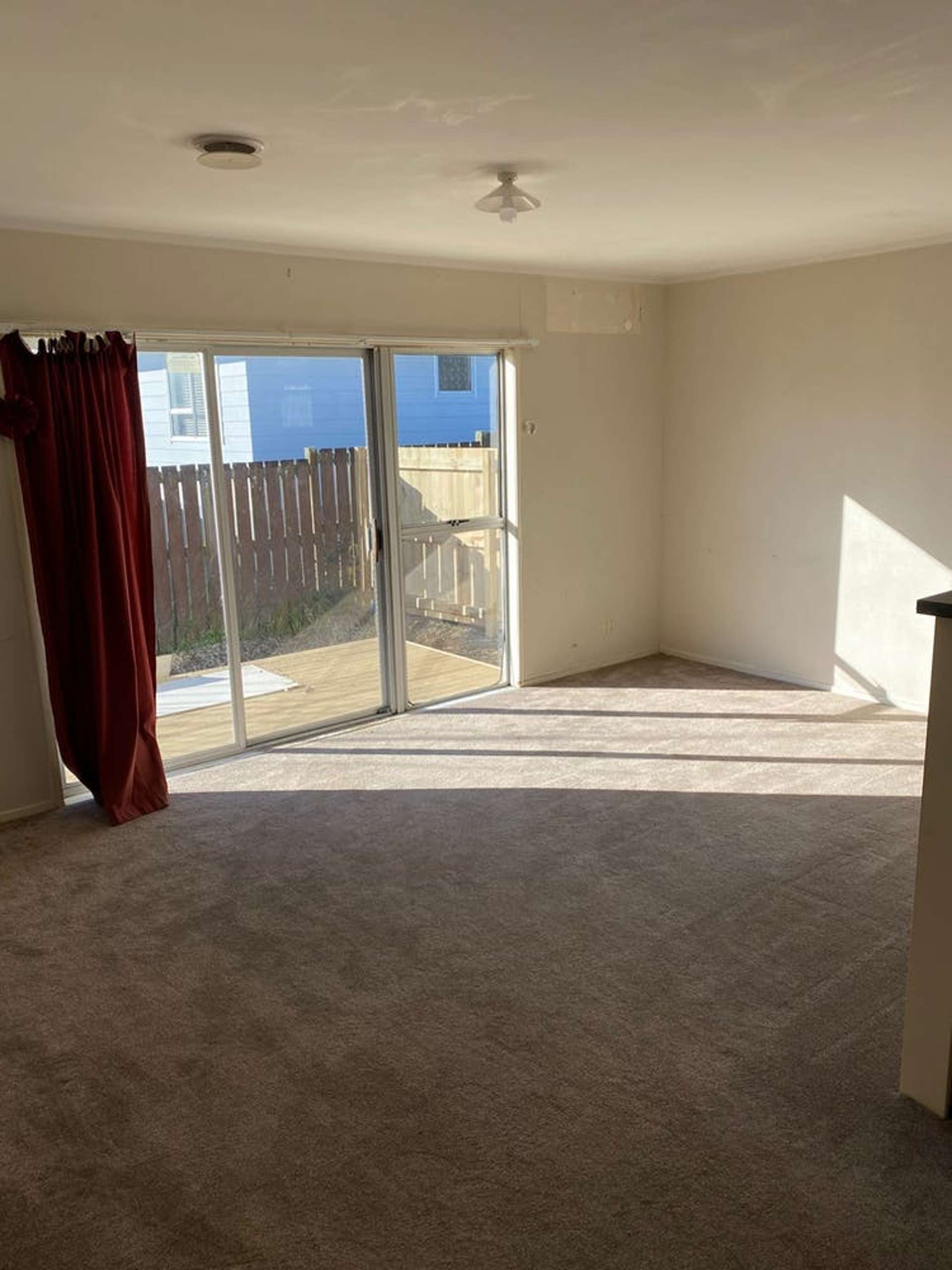 8 Quintal Place Papatoetoe_0