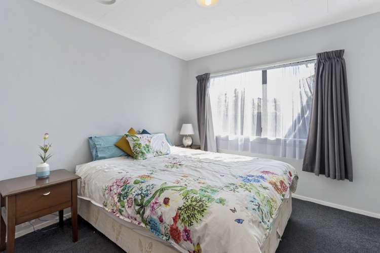 27 Matipo Crescent Pukete_8