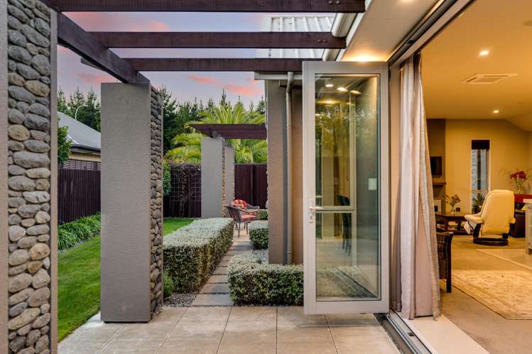 141 Aston Drive Waimairi Beach_31