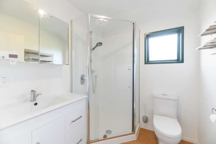 2/924 East Coast Road Northcross_17