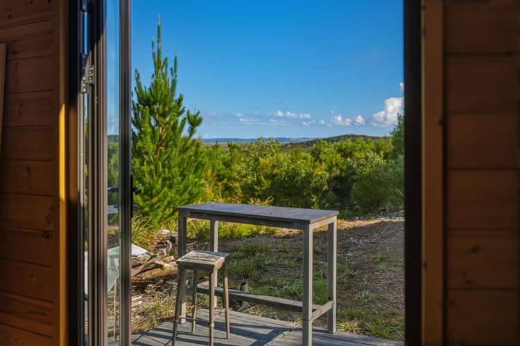 215 Tahanga Road Lake Ohia_5