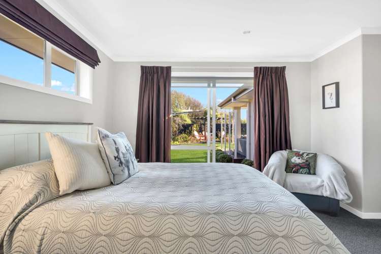 42 Curtis Street Stoke_16