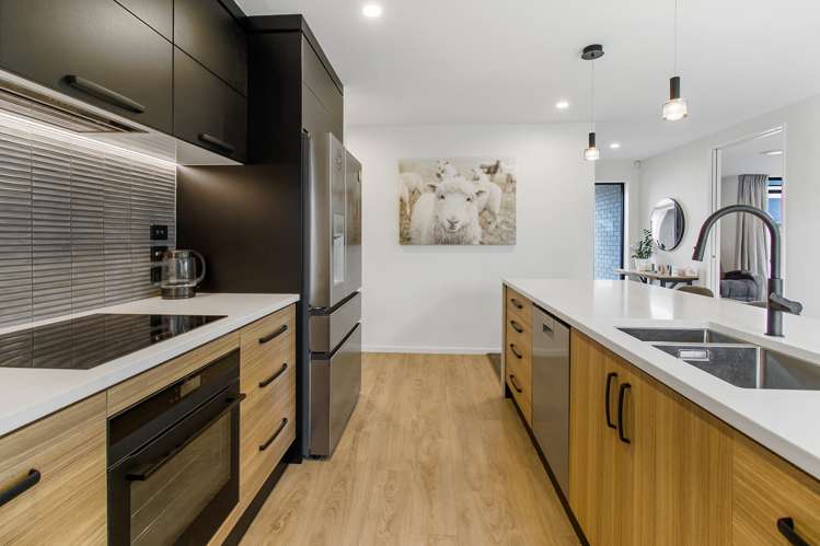 54 Meadowstone Street Gleniti_7