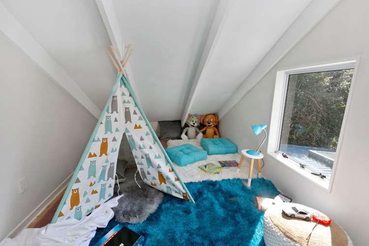 123 Mark Avenue Grenada Village_10