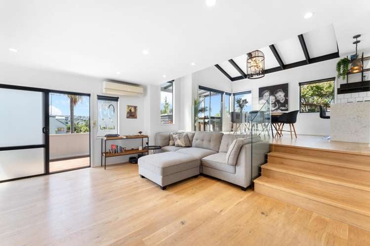 2/22 Manuwai Road Torbay_3