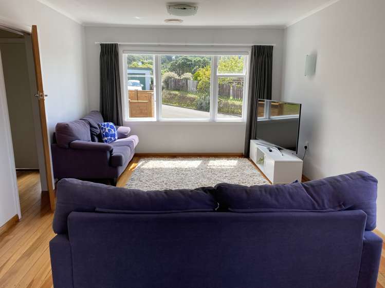 9 Woodstock Terrace Tawa_4