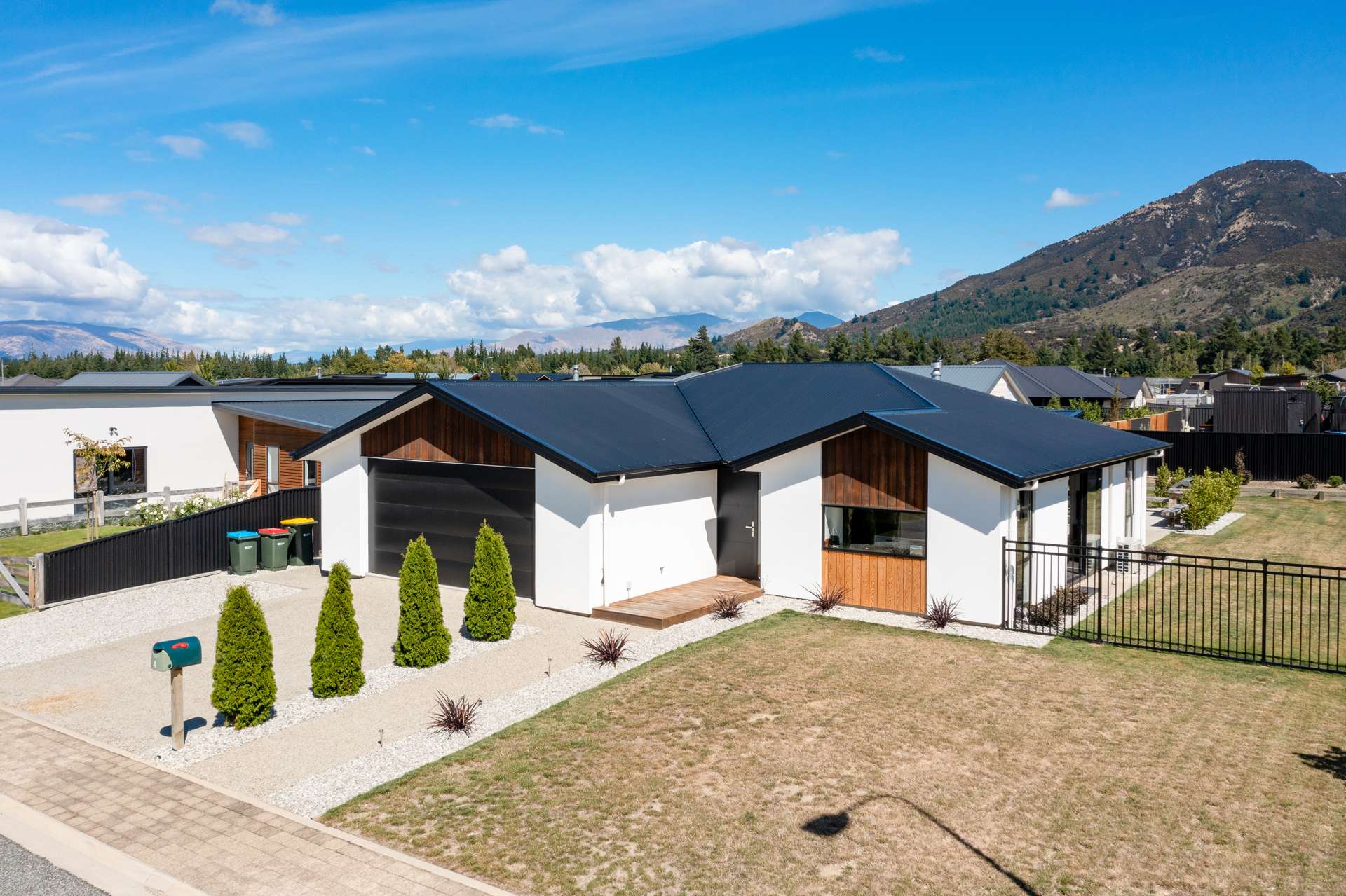 4 Pennycook Place Lake Hawea_0