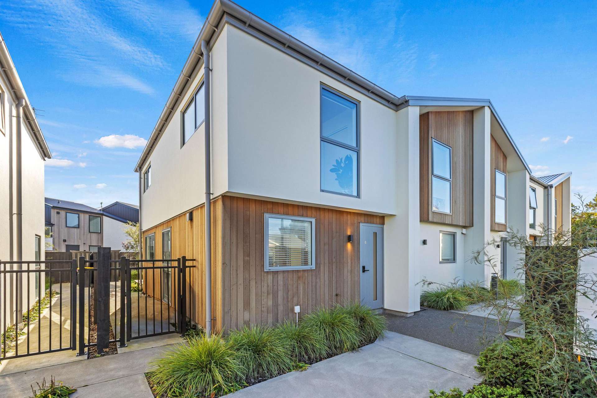 8/7 Lindores Street Addington_0