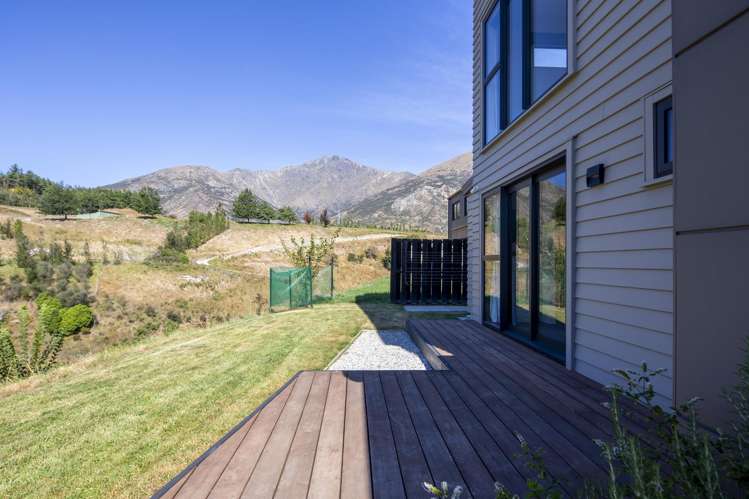 7 Longlands Street Dalefield/Wakatipu Basin_20