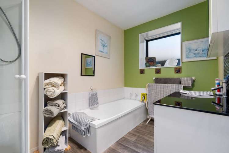 8 Lordship Place Templeton_11