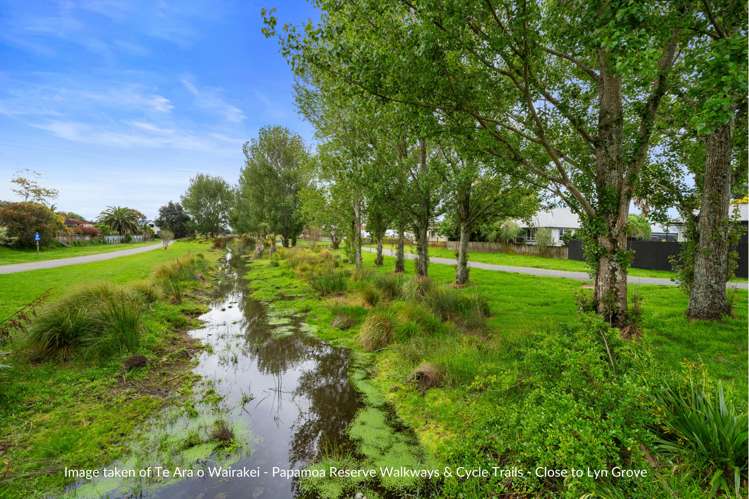 15d Lyn Grove Papamoa_19