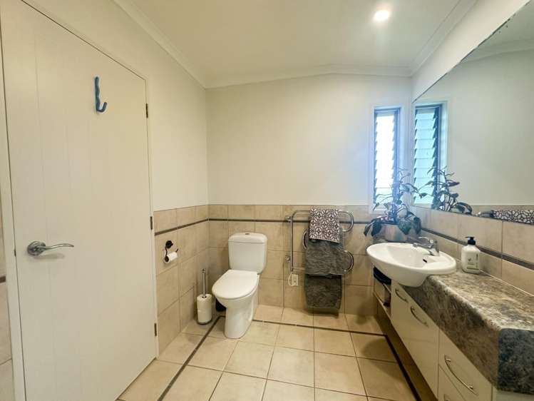 12A Rodney Road 10888_13