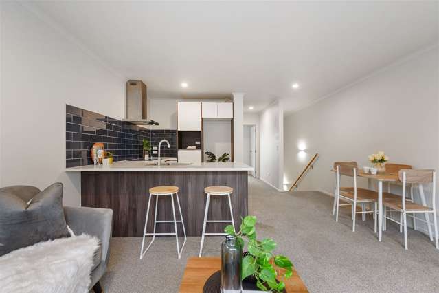 4/12 Scotland Place Hillcrest_4