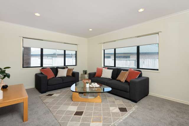 35 Madeleine Terrace Papamoa_3