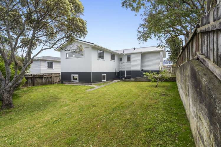 7 York Crescent Westown_14