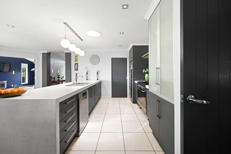 2 Ebony Court Rototuna North_8