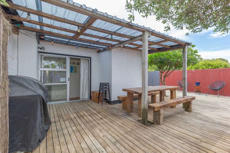 15 Rangitane Street Himatangi Beach_14