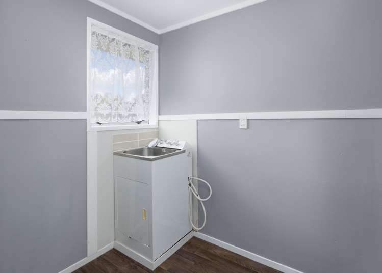 15 George Clay Place Huntly_14