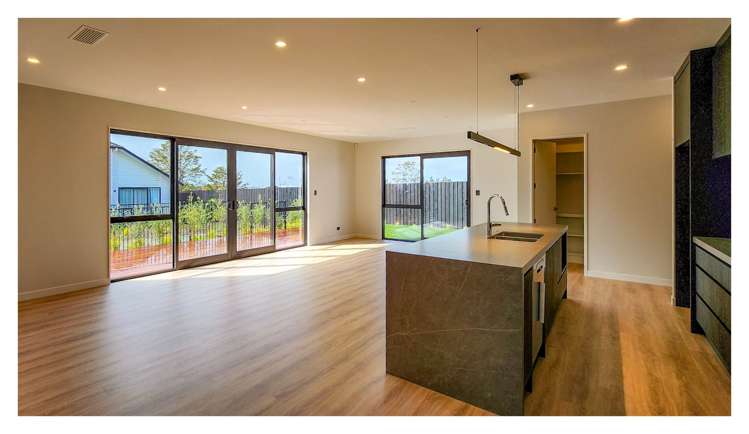 95 Parish Drive Wainui_10
