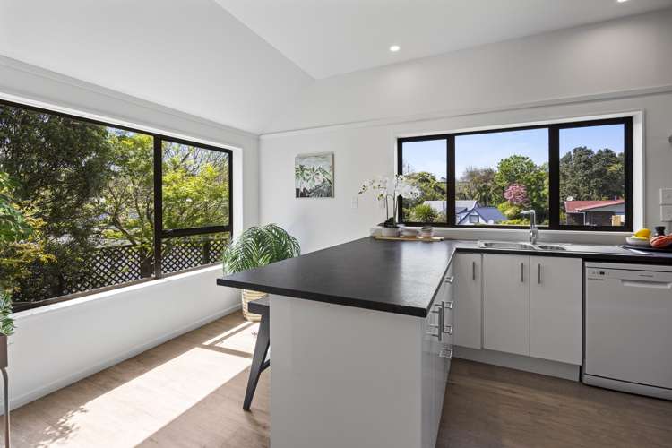 1 Fairview Place Westown_8