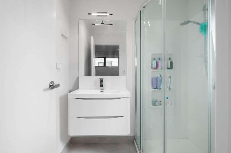 13 Haddonstone Avenue Rototuna North_13