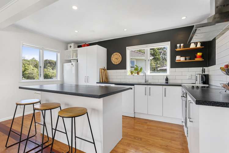 68 Hilling Street Titirangi_5