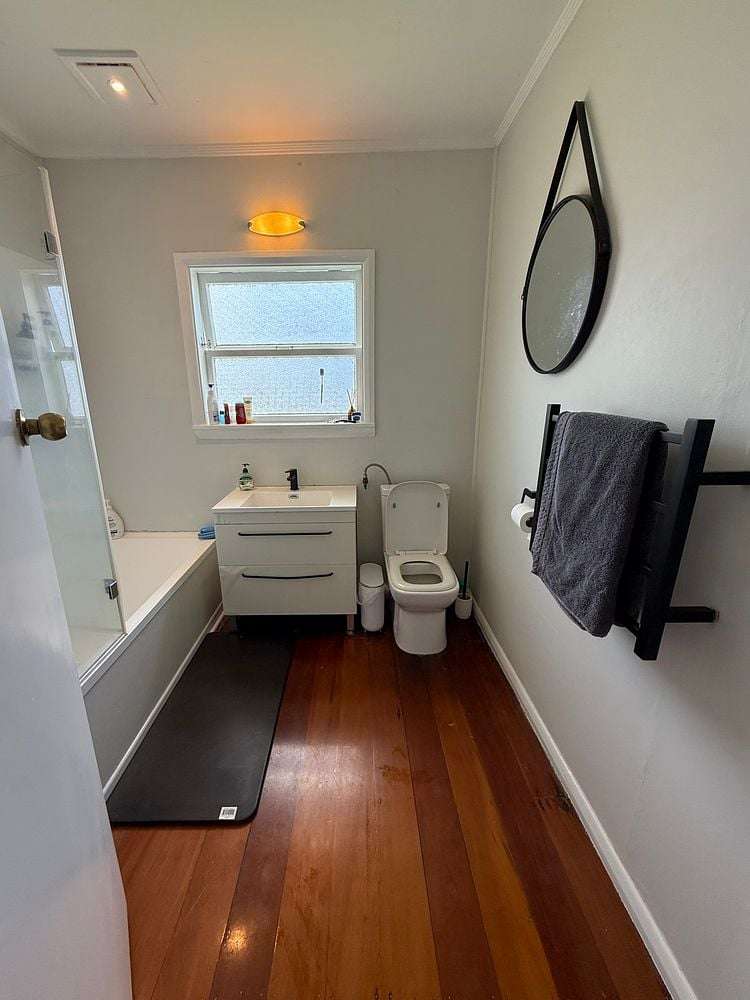 67 Lake Crescent Hamilton Lake_7