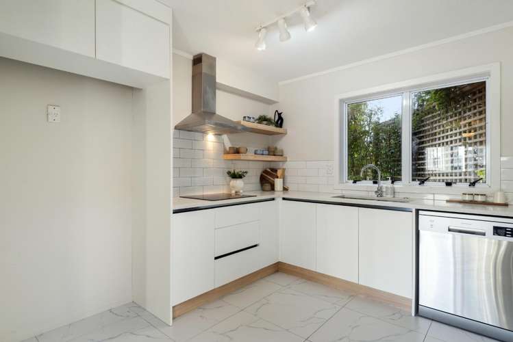 2/5 Stanley Ave Milford_7