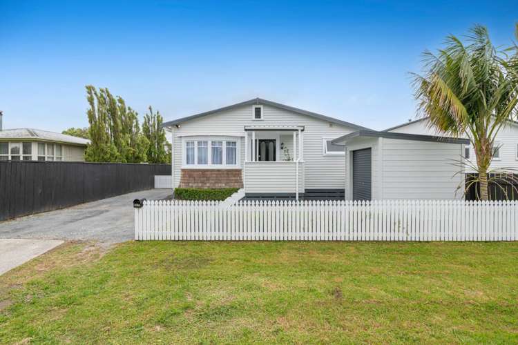 49a Parakai Avenue Helensville_27
