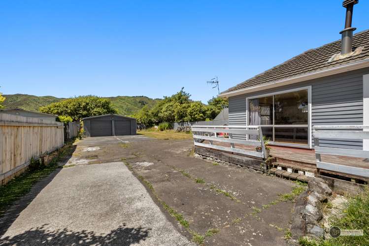 25 Dover Road Wainuiomata_13