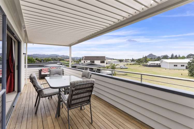 1 Centreway Pauanui_2