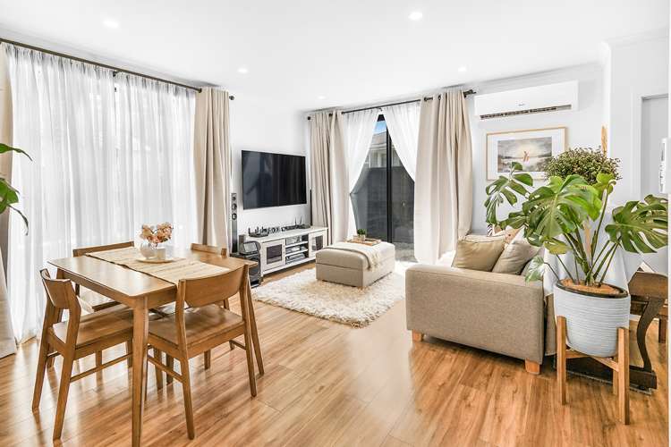 2/12 Liston Crescent Hillcrest_2