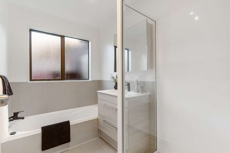 26 Meadowvale Rise Titirangi_10