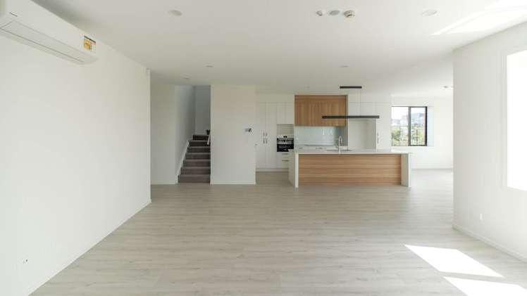 unit 4/47 Arran Drive Orewa_2