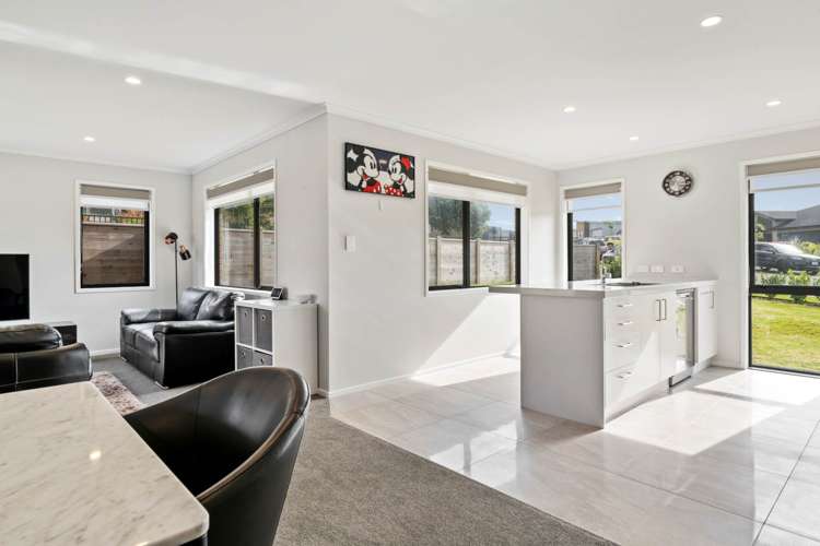 47 Couldrey Crescent Red Beach_8